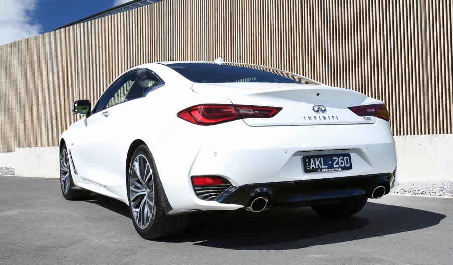  Infiniti Q60 2.0t 2016 года  (AU) (фото 15 из 30)